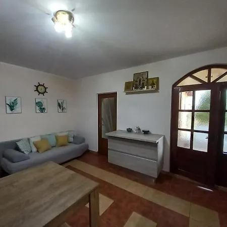 Casa Crinei *