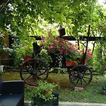 Casa Crinei Летний дом Журиловка